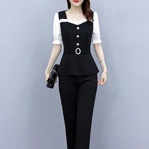 아뗄릭 슬림핏 스퀘어넥 반소매 블라우스 + 9부 팬츠 투피스 세트 00716