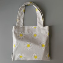 대지두마리 큐브모아 플라워 미니 에코백