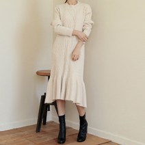 비나인 드레르 꽈배기 훌 니트 원피스