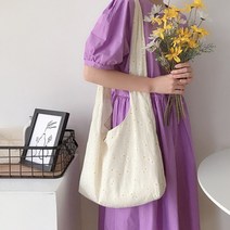 산뜻한 플라워 패턴 숄더백