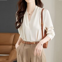 디아리스 아이보리 블라우스