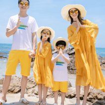 패밀리룩 의상 여행 가족사진 바캉스 해변 가족해외여행