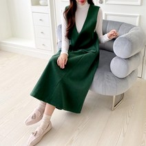끄레아또레 끄레아또레 브이넥 박시한 민소매 원피스 RS21BMA808