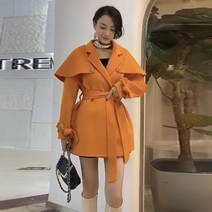페이크퍼자켓 유로컬렉션 더블 루즈핏 빅사이즈 가오리 케이프 겨울 코트 체크 클래식 퍼코트 코디