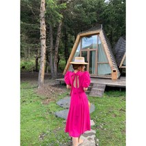 퍼프소매 핫핑크 원피스 리본스트랩 하프하이넥 등파임 뽕 롱 여름 신혼여행 슬림핏