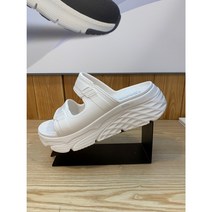 #매장정품 #스케쳐스 [2001OUTLET GR] 평범한 일상이였어 스케쳐스를 만나기 전 까지는~ #SP0 WS2 1M042 @WHT [맥스쿠셔닝 포미] 슬리퍼 NC구로