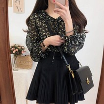 [랜덤플레이] 롱슬리브 플라워 프릴 블라우스