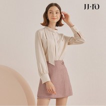 JJ지고트 JJ.ro 타이 포인트 패치 포켓 블라우스 GLAA0BLR1