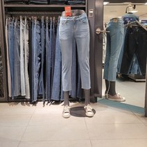 잠뱅이 여성+2023신상+여름신상 얇고 시원한 쿨맥스 기본워싱 크롭 일자핏 JN2DIG989_NC부산대점