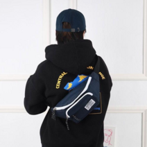 남녀공용 커플 등산 가벼운 슬링백 렌 힙색