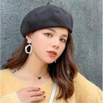 가을 여행룩 화가 모자 베레모 빵모자 바리스타 챙없는 여성
