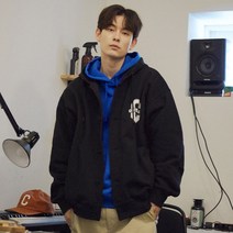 커버낫 컬리지 C 로고 후디 버튼업 자켓 블랙