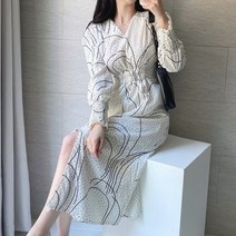 비비미미 로맨틱 브이넥 셔링 퍼프 소매 밴딩 도트 땡땡이 나염 쉬폰 롱 원피스