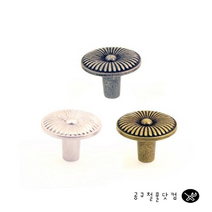 공구철물닷컴 엔틱 1구 가구손잡이 니켈무광 엔틱 은착 1개