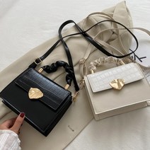 셔링 핸들 사각 미니백 20대 데일리백 회사원 출근백