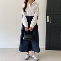 [코지] 여자 귀여운 팔꿈치 패치 베이직 코튼 남방 셔츠