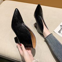 발등 슬릿 뱀피 무늬 뾰족코 6cm 여성 앵클부츠 부티힐 2가지 스타일 220-250 22o011