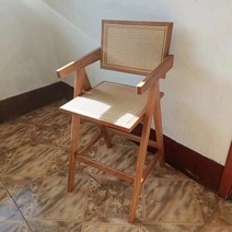 칼한센 의자 피에르잔느레 스타일 암체어 찬디가르 라탄 캥거루, 원목색 높이 60