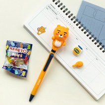 [카카오프렌즈 액션 볼펜 댄싱 라이언] 펜 귀여운볼펜 특이한볼펜 캐릭터볼펜 선물용볼펜 필기감좋은볼펜 춘식이볼펜 잘써지는볼펜 0.5볼펜 카카오볼펜 예쁜볼펜 자석볼펜 부드러운볼펜