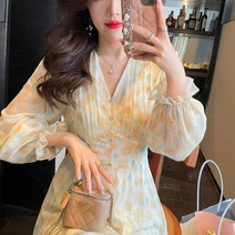 꽃무늬원피스 상견례옷차림 결혼식하객룩 키작녀 청 트렌치 원피스 아나운서 아이유 서른아홉손예진옷 신사와아가씨조사라옷 8