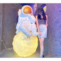 달우주장식품 조형물 정원꾸미기 조경 정원소품 FRP FRP조형물 돌조각상 바닥 대형피규어, 1.7m  골드 마스크