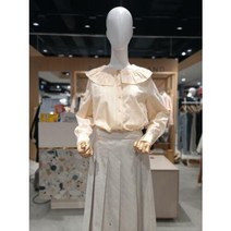 이랜드 [플라스틱아일랜드]플라스틱아일랜드 프릴 카라 변형 블라우스 PN1WB262_신구로점
