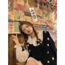 꽃무늬 조끼 크롭 뷔스티에 스웨터 니트 플라워 플로랄 간절기 베스트 봄