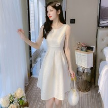 걸그룹 2022 봄 여름 쁘띠 상큼 달콤한 양장 드레스 우산 스커트 가볍고 럭셔리 고급스러운 볼륨 스커트 원피스 여하 하객원피스