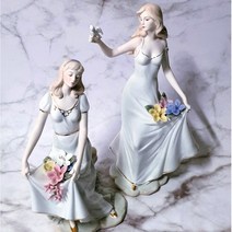 화이트드레스 꽃 피겨린 유럽풍 야도르 도자기인형 장식 깨끗한 느낌, 서있는 소녀