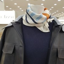 더아이잗 변형 스트라이프 사각스카프 IL3A4SF04-690
