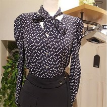 이랜드 [르샵]르샵 잔꽃 V라인 네크 리본 블라우스 LK4BL550114X