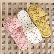 딸기 리본 발망치 쿠션 푹신한 층간소음방지 어린이집 교사 실내화 거실화 슬리퍼, 핑크