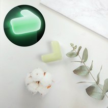 아기 아이 어린이 유아 보호 야간 야광 형광 축광 발광 책상 식탁 가구 모서리 코너 보호대 범퍼 밤바 가드 부상 충돌 방지 쿠션 커버 카바 아기방 어린이집 놀이방 꾸미기