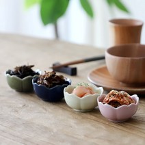 오반자이 꽃모양 반찬그릇 소스종지 일본 도자기 반찬종지 소스볼 간장 종지 초장 양념 멜젓 젓갈, 2. 벚꽃종지-연그린