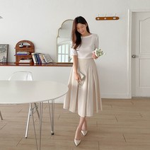 악녀일기 카롬 핀턱 플레어 스커트