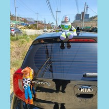 버즈 우디 토이스토리 베트맨 슈퍼맨 차량용인형 자동차인형, 5. 버즈(메달리는.뚜껑x) 30cm
