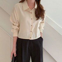 디오트 퍽더웡 라운드넥 카라 버튼 무지 크롭 블라우스
