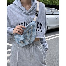 2021 미니 멀 바둑판 가슴 팩 일본 계 쿨 인 스 학생 체인 잠 금장 치 캐 주 얼 크로스 백 녀, 파란색 칸
