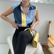 도형프린팅 나시카라블라우스