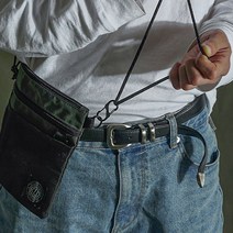 베이직 에센셜 사코슈백 크로스백 보조가방 캠핑 여행 서브백