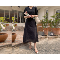 리코닝 펀칭 레이스 브이넥 롱 원피스