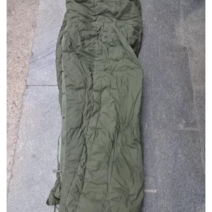 미군구형솜침낭 중고 캠핑침낭 US 솜침낭국방 캠핑침낭 캠핑침낭 비박침낭 MADE IN USA, 1개, 중고 B 급 제품(오염있는제품)