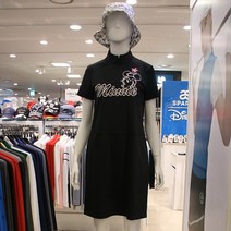 디즈니골프 봄 여름 스포츠 여성 골프웨어 여자 골프의류 기능성 스판 프런트 자수 캐릭터 반집업 반팔 골프 원피스 DL1LTO010