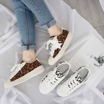 헬로슈즈 hs2456 데일리한 스니커즈 디자인에 레오파드 패턴의운동화