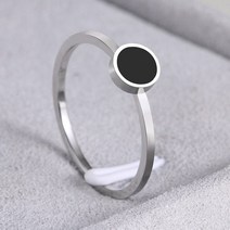 패션반지스테인레스 스틸 반지 패션 유행 OL 스타일 기념일 블랙 라운드 스톤 반지 여성 주얼리 파티 웨딩