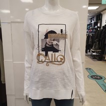블루페페 부평점 고급스러운 자수 레터링 포인트 가볍고 얄상한 면 티셔츠입니다..
