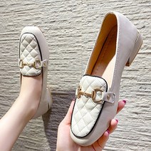 따봉오빠 2.5cm 여성 퀄팅 앞코 골드 체인 장식 플랫 단화 베이지(DB284)
