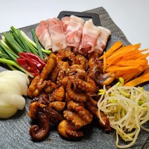 쭈꾸리아 맛있게 매운 양념쭈꾸미볶음 460g 760g 반조리 간편 캠핑요리 밀키트, 760g(3~4인), 매운맛