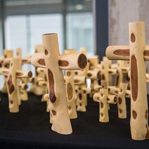 다릅나무 십자가, 15cm