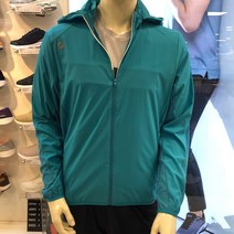 르까프 남성용 경량 폴리스판 원단을 적용하여 활동성과 통기성을 높인 여름 바람막이 자켓